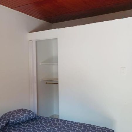 Hostal Arámbulo Villavieja Esterno foto